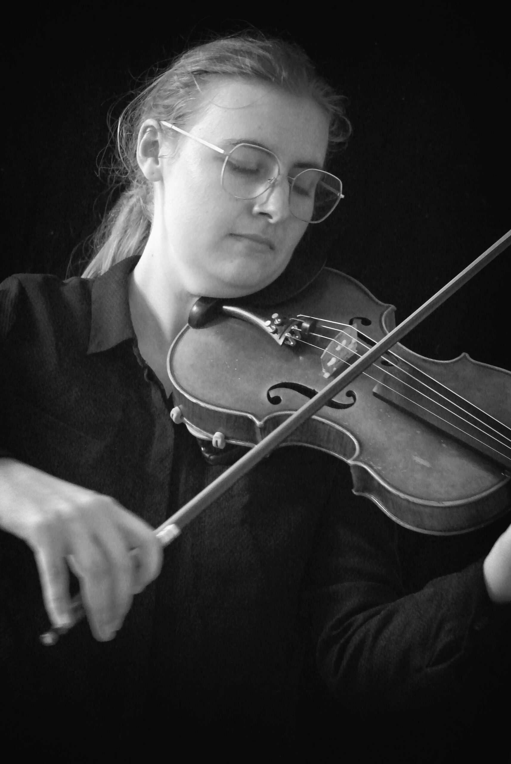 Maylis sérieuse